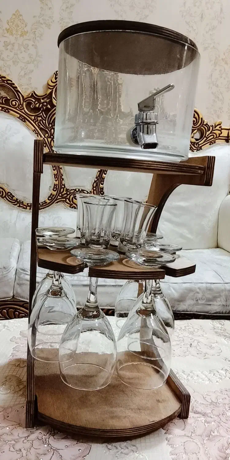 کلمن پایه چوبی|ظروف سرو و پذیرایی|آبیک, |دیوار