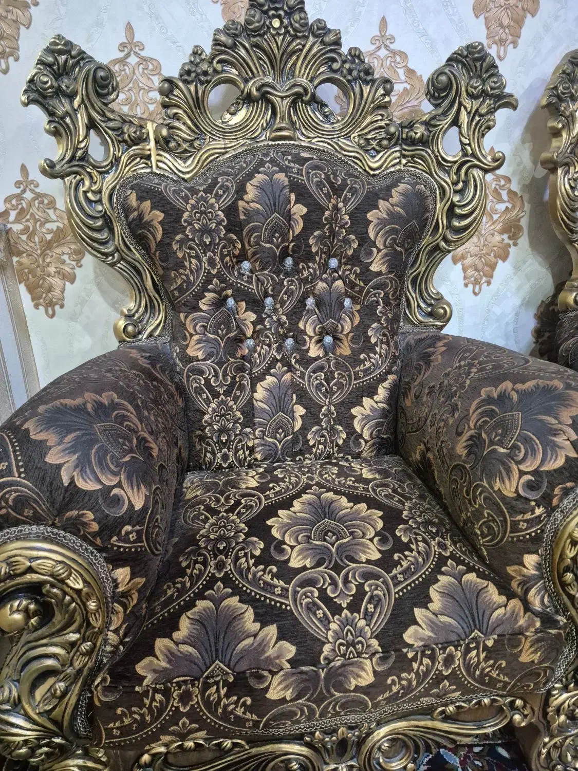 ست ۹ نفره مبل سلطنتی|مبلمان خانگی و میز عسلی|بهبهان, |دیوار