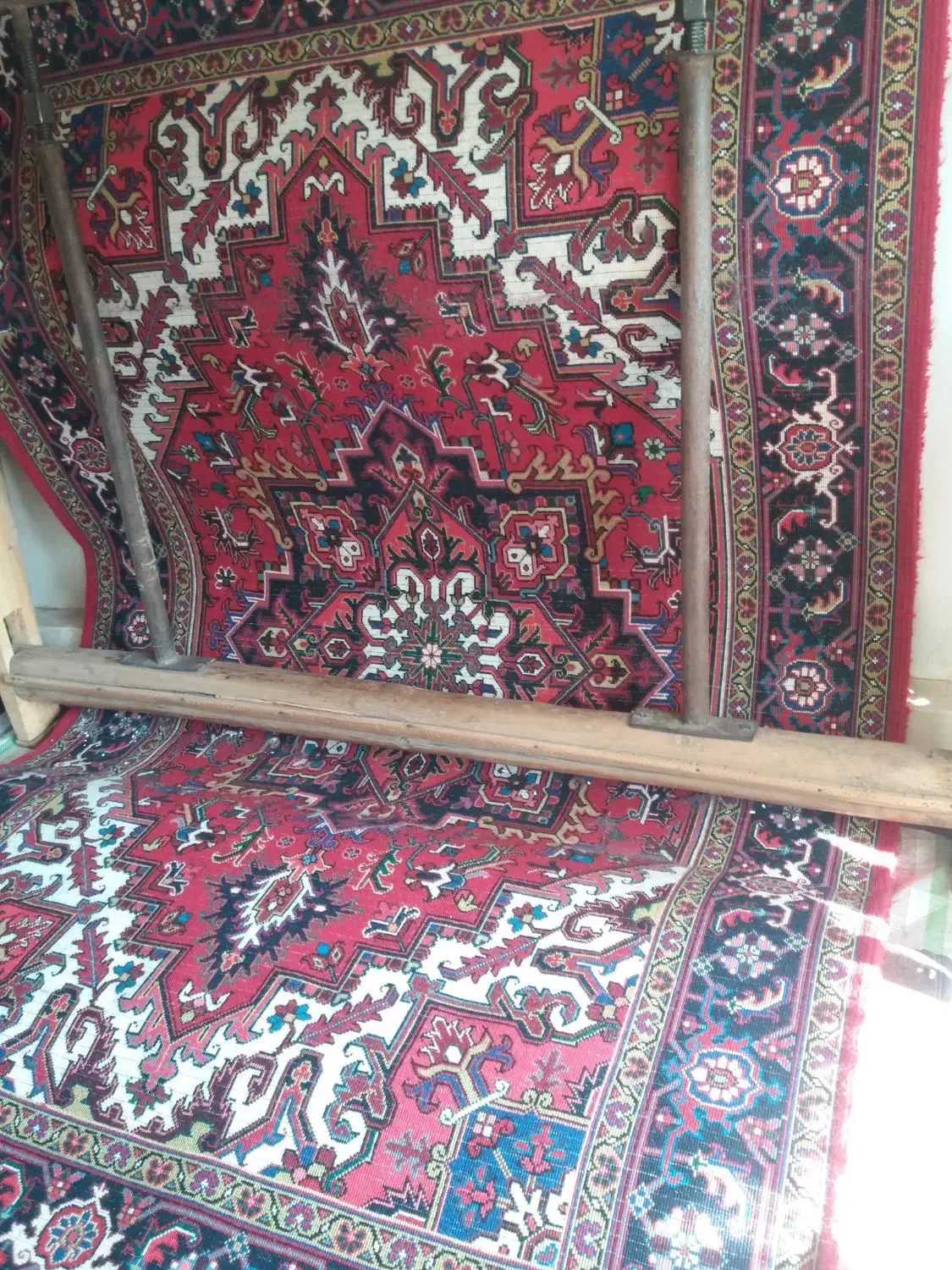 فرش دستبافت هریس تاجری|فرش|تبریز, |دیوار