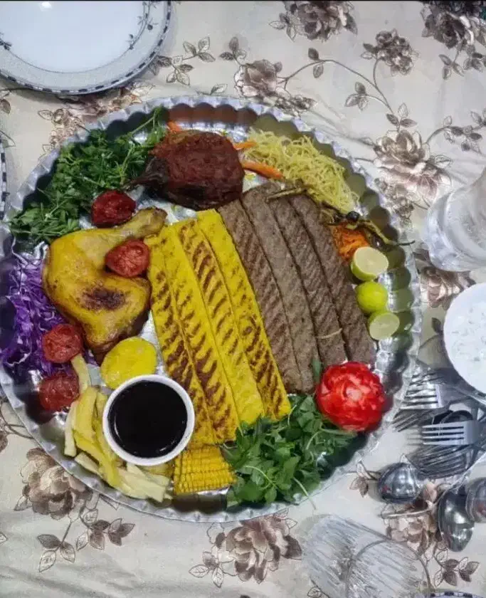 .کوبیده تازه و آماده گوشت مرغ|خوردنی و آشامیدنی|خاش, |دیوار
