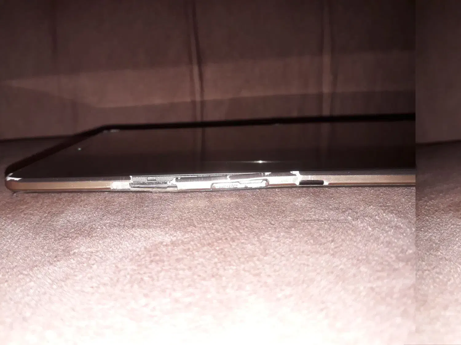 تبلت‌‌‌تب‌s|تبلت|مشهد, الهیه|دیوار