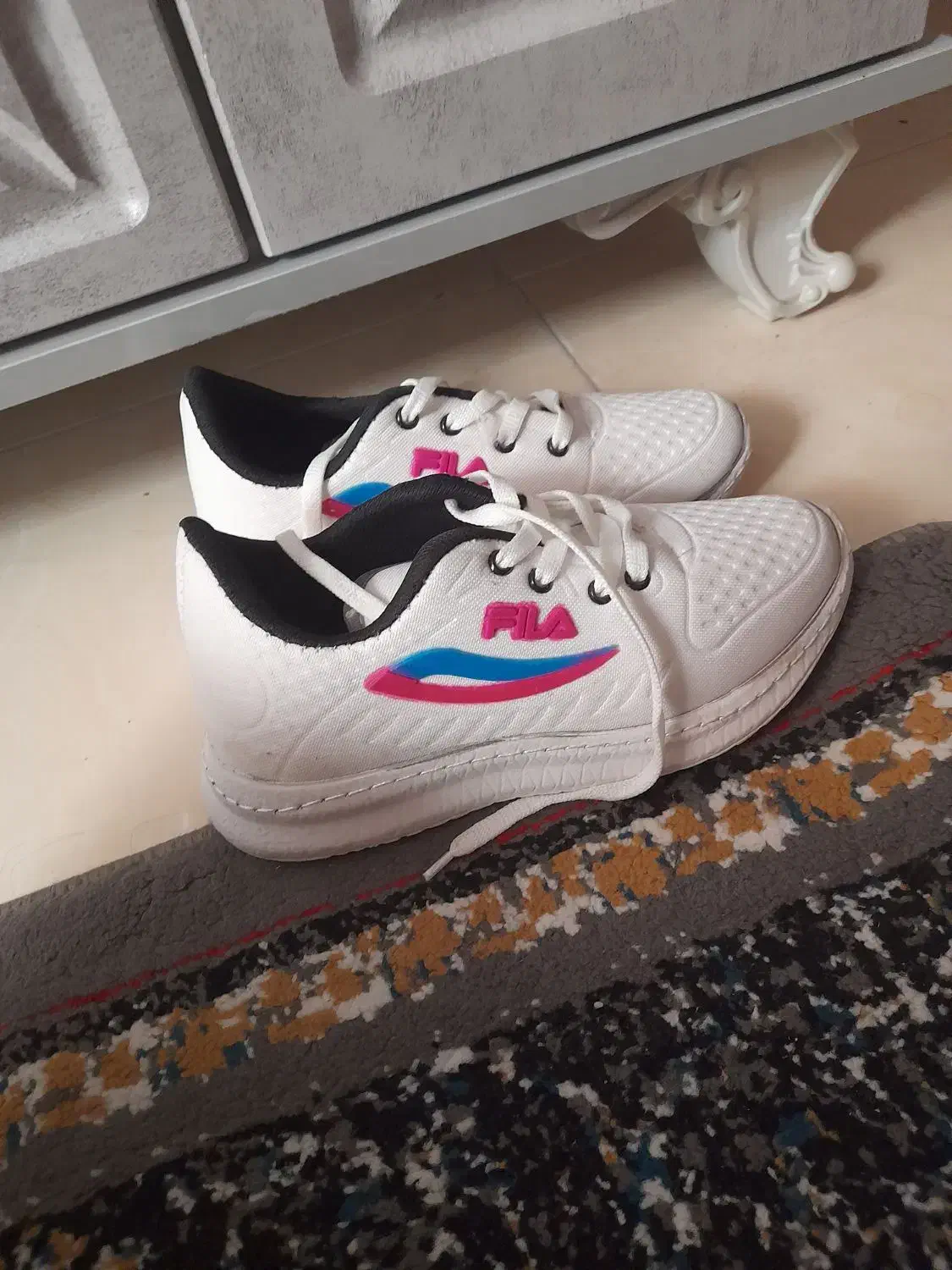 کفش نو اندازه ام نیستی|کیف، کفش، کمربند|اصفهان, ابر|دیوار