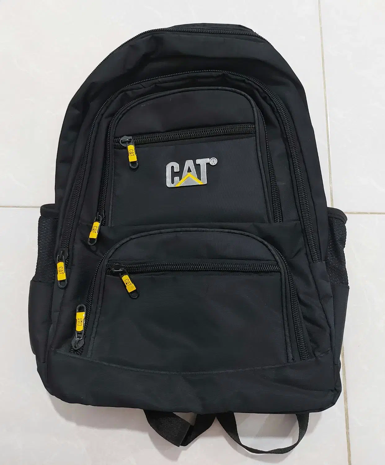 کیف کولی|کیف، کفش، کمربند|شیراز, گویم|دیوار