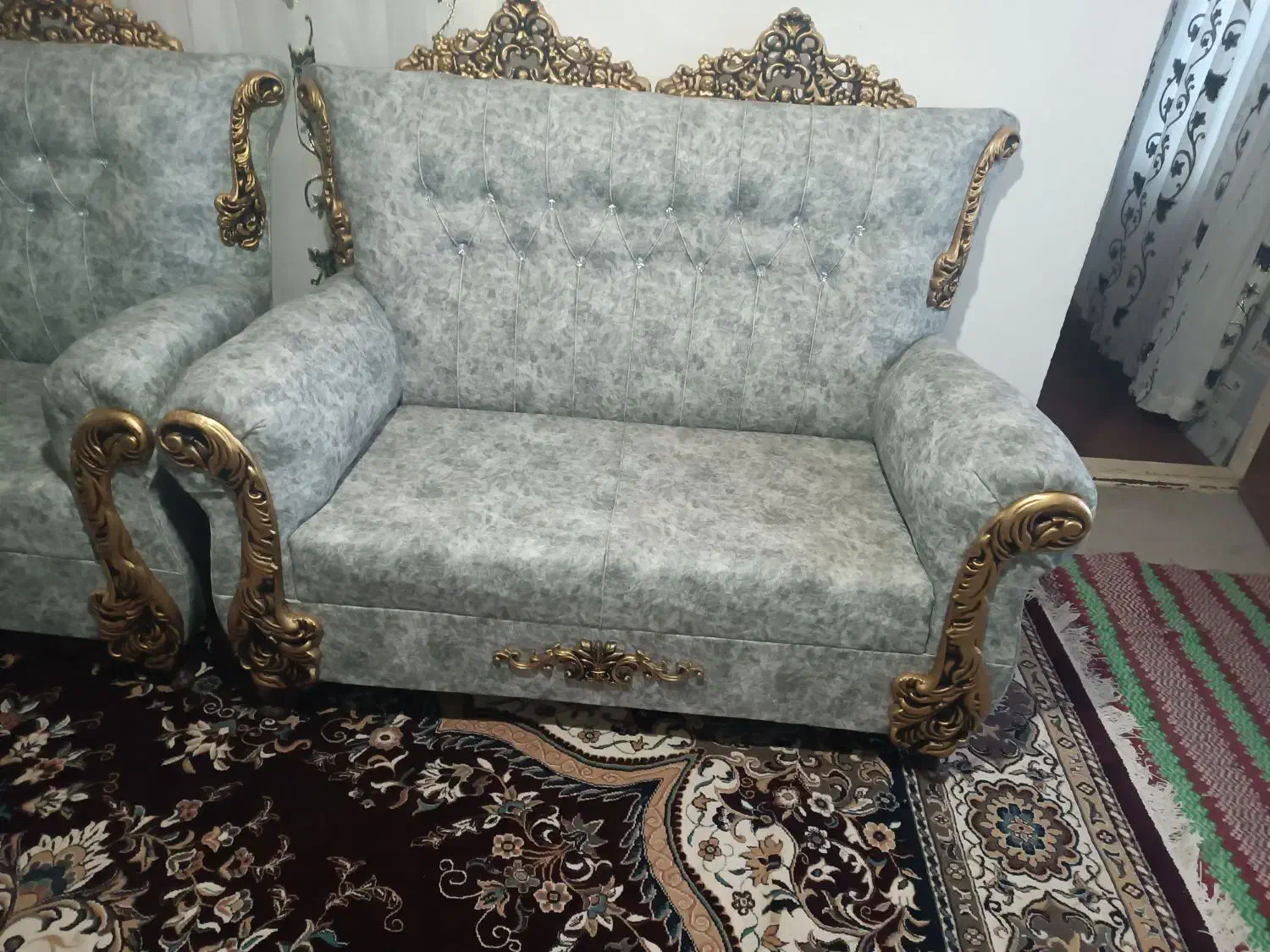 مبل هفت نفره نو|مبلمان خانگی و میز عسلی|نیمبلوک, |دیوار