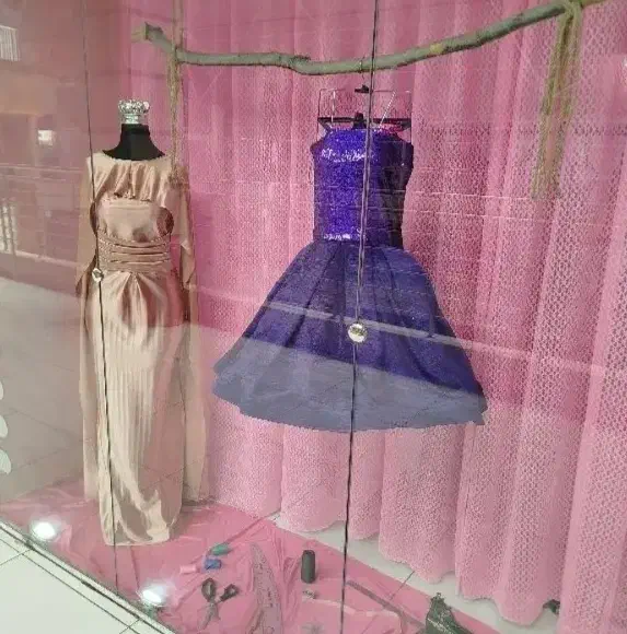 کرایه انواع لباس مجلسی و عروس|لباس|فولادشهر, B4|دیوار