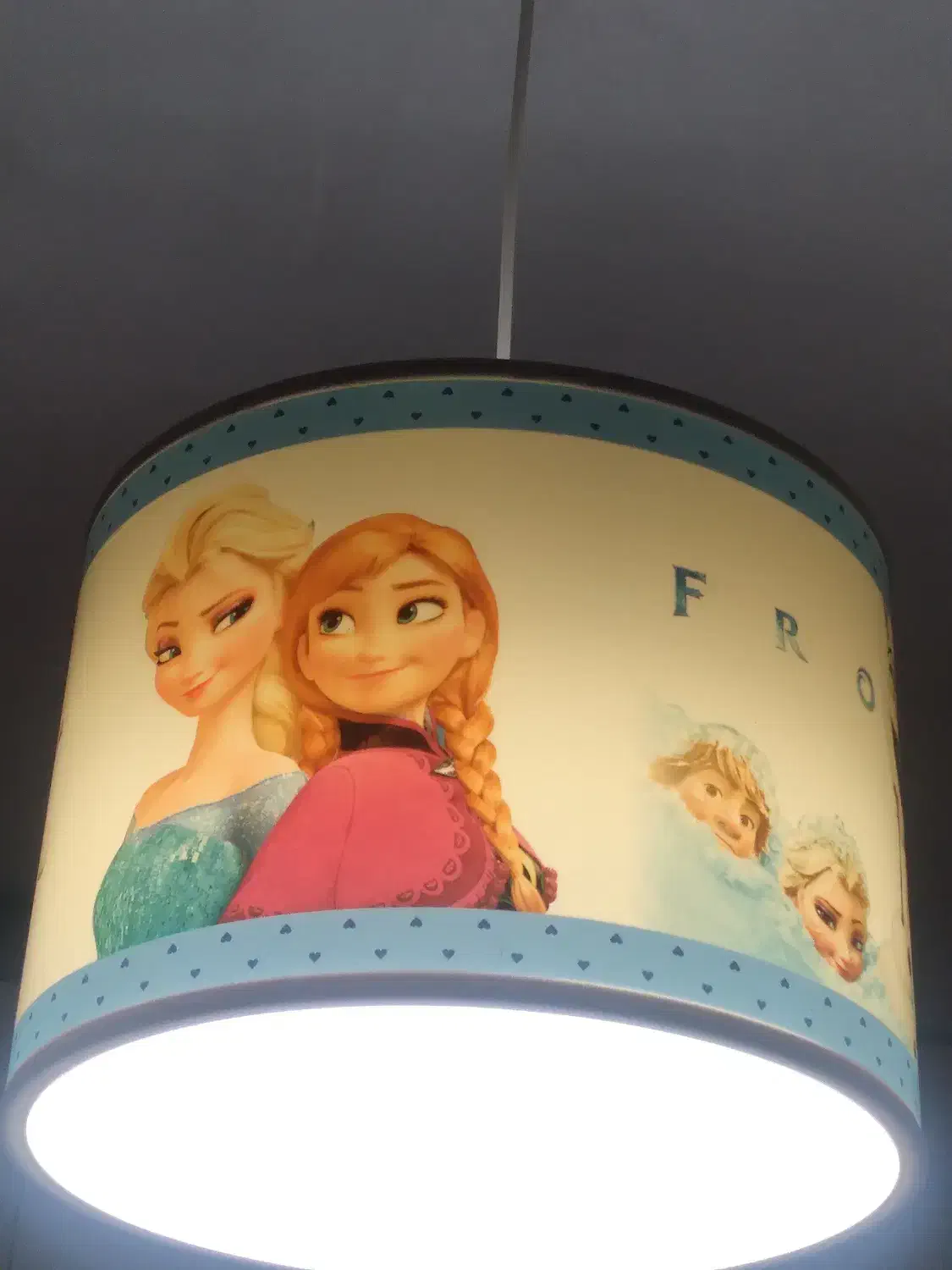 لوستر و ساعت کودک سالم مناسب هدیه دادن|اسباب و اثاث بچه|مشهد, سجاد شهر|دیوار