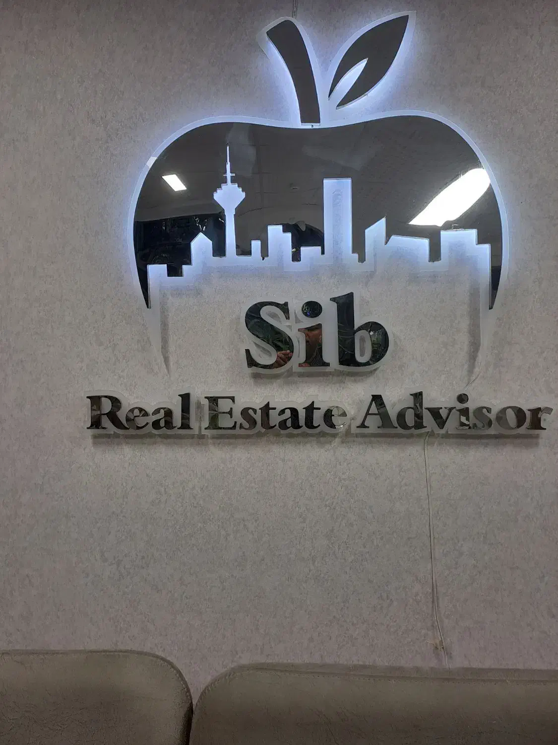 فروش تجاری ۱۰۰ مترحاشیه ۳۲ متری شهدا|فروش مغازه و غرفه|بجنورد, |دیوار