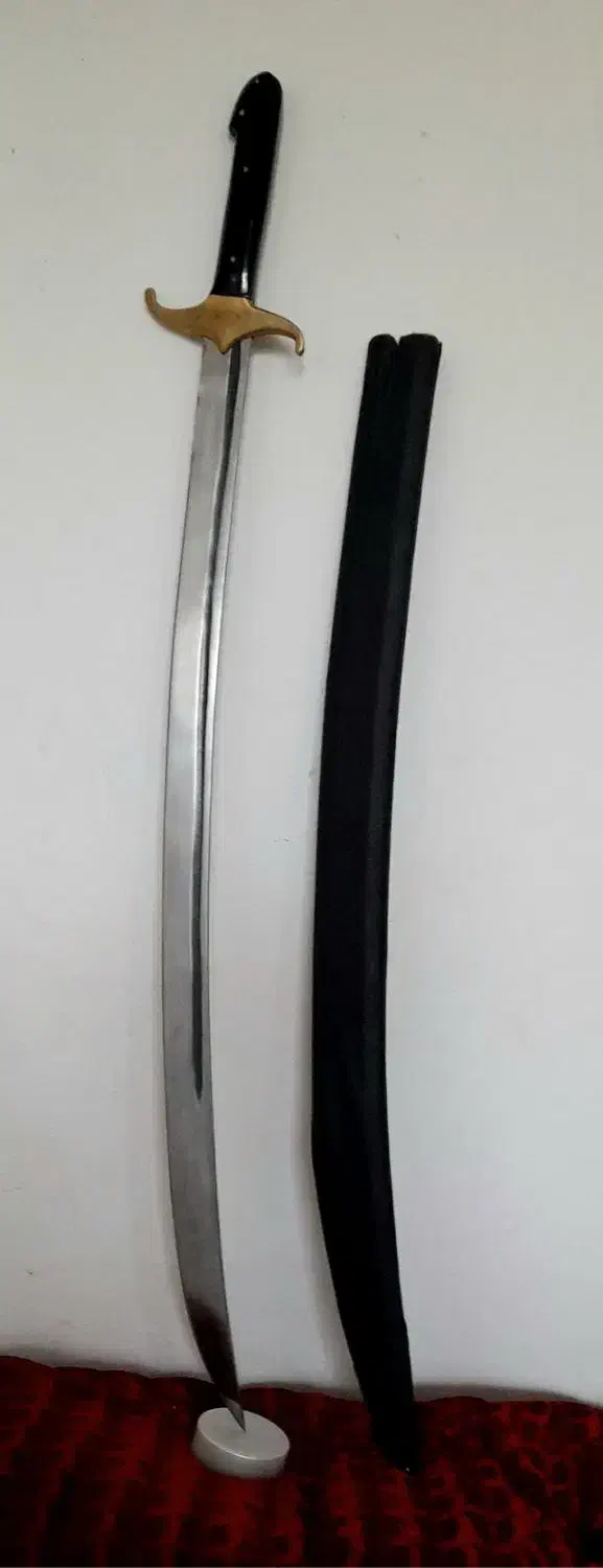 چاقو عربی نفیس|کلکسیون اشیاء عتیقه|چادگان, |دیوار