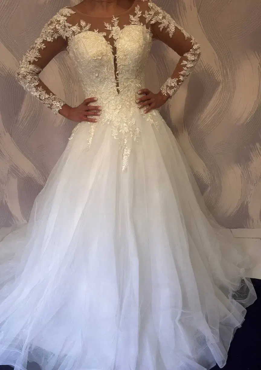 لباس عروسی|لباس|تهران, جوادیه تهرانپارس|دیوار