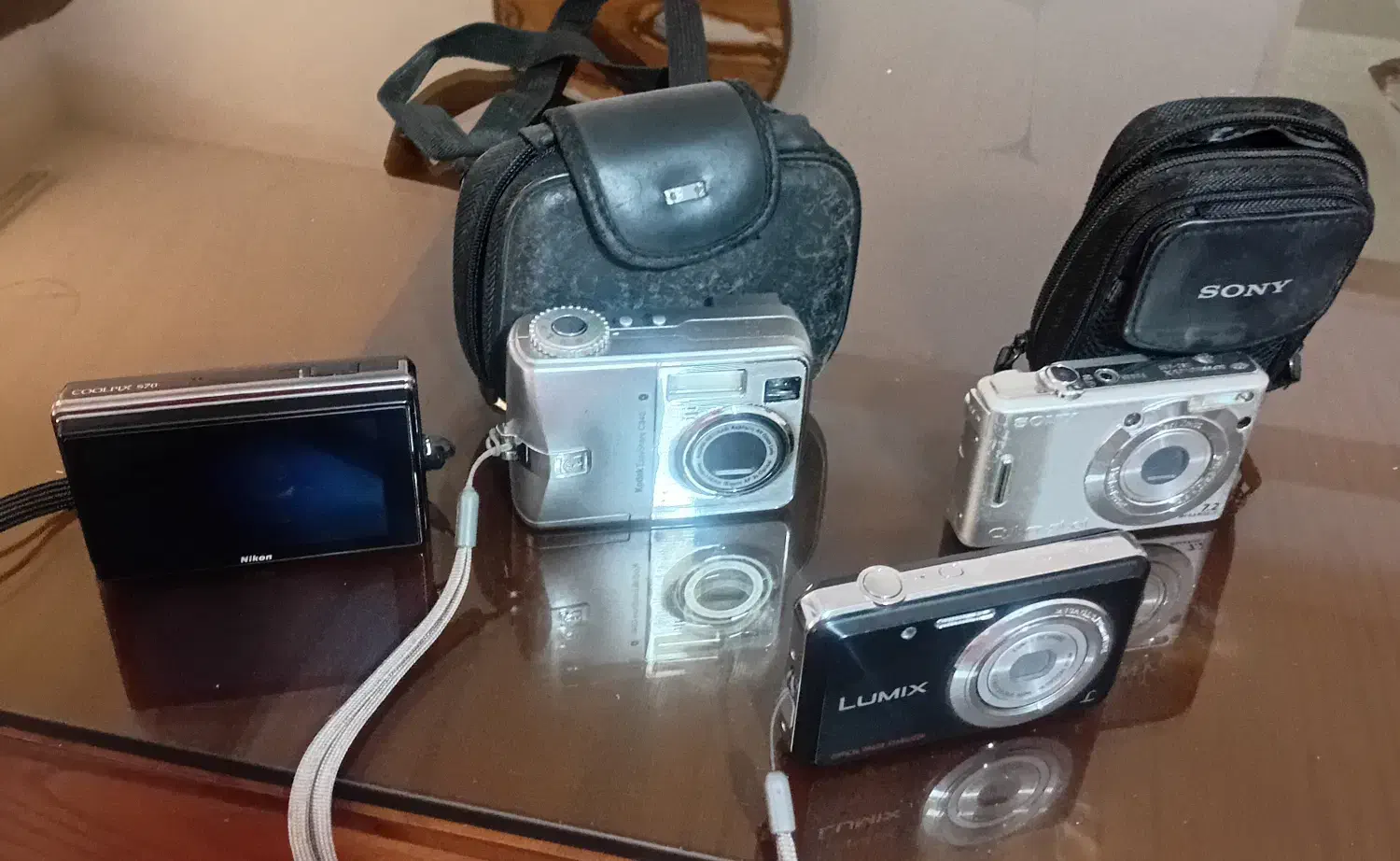 دوربین عکاسی|دوربین عکاسی و فیلمبرداری|هشتگرد, فاز ۷ مهستان|دیوار