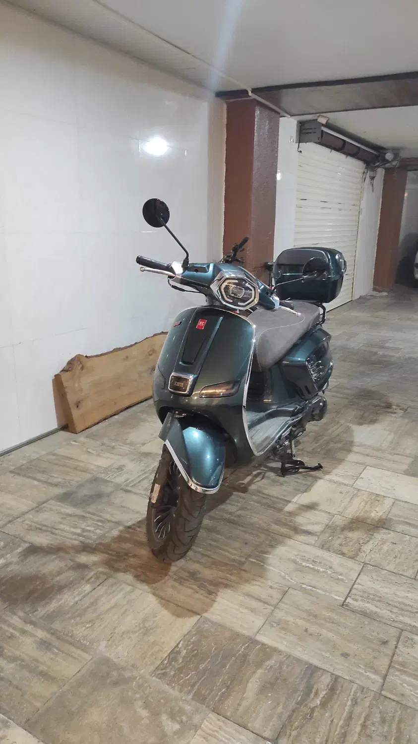 کویر S5 باکس دار|موتورسیکلت|ساری, |دیوار