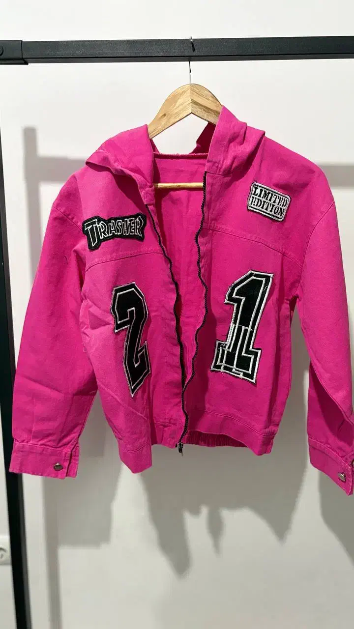 لباس|لباس|قم, پردیسان|دیوار