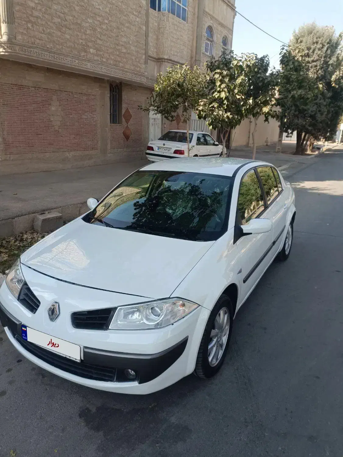 مگان 2000 اتومات فول مدل 91 بدون رنگ تمام فابریک|خودرو سواری و وانت|شاهین‌شهر, سعدی جنوبی|دیوار