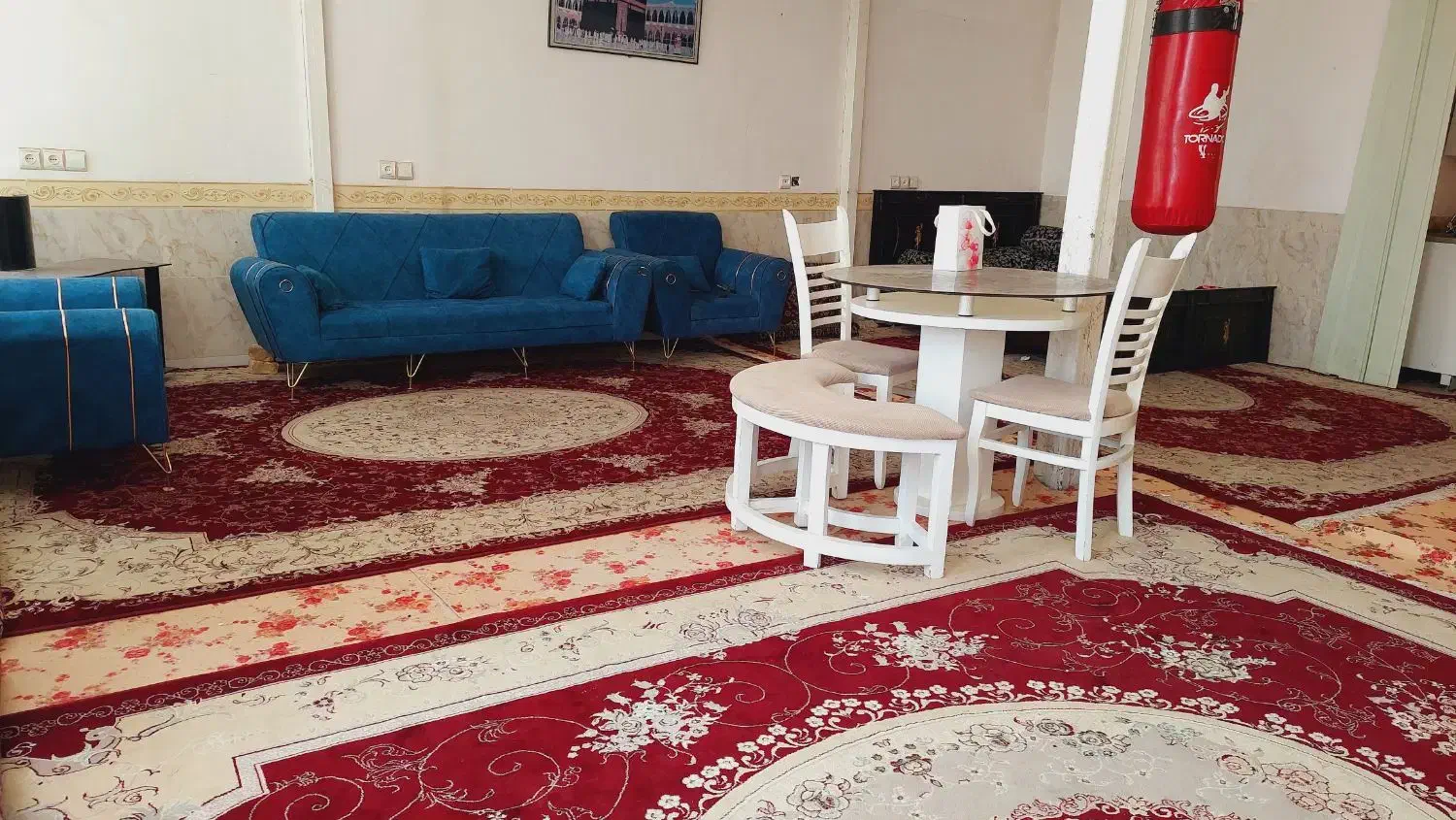 اجارخ سوئیت وخانه روزانه /هفتگی ماهان|اجارهٔ کوتاه‌مدت آپارتمان و سوئیت|ماهان, |دیوار