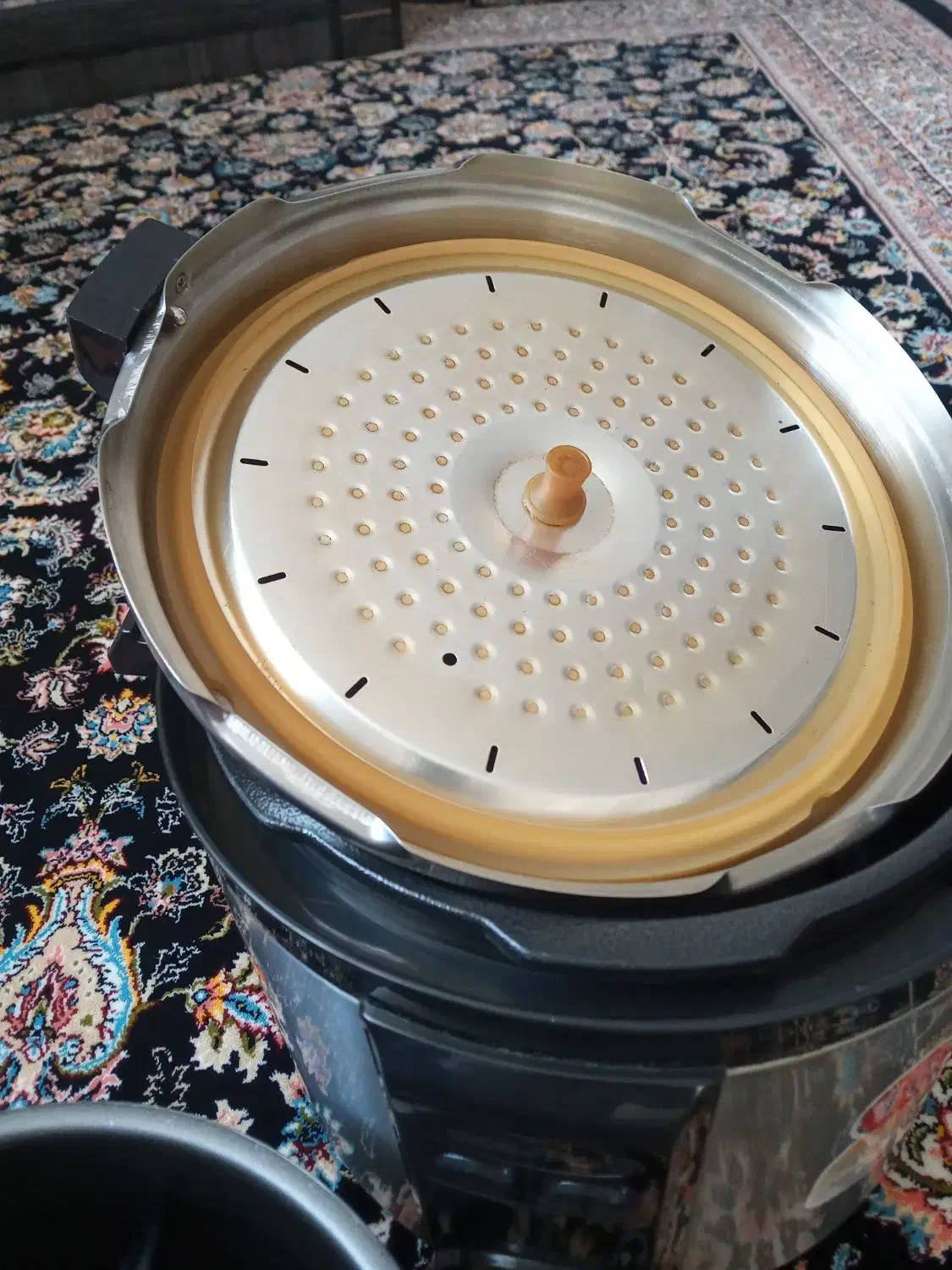 زود پز جی پاس عالی|ظروف پخت‌وپز|مریوان, |دیوار