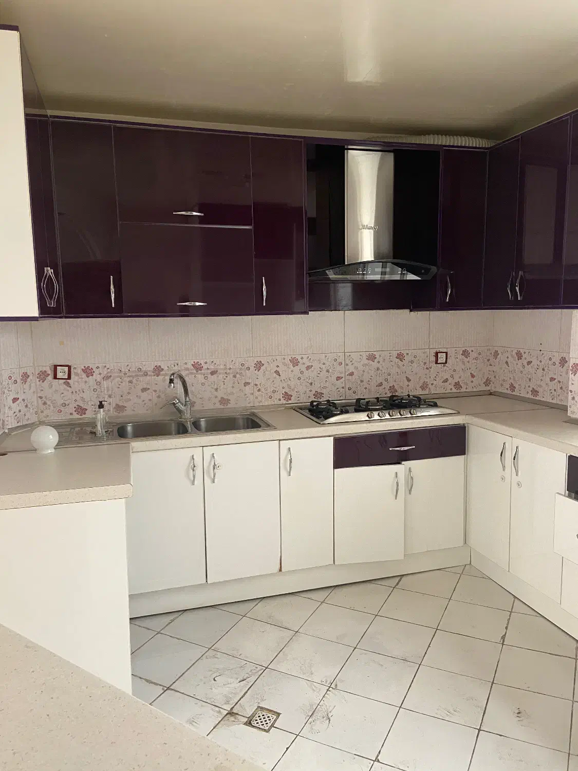 اجاره‌ ۷۵ منر دو خواب با پارکینگ تخلیه