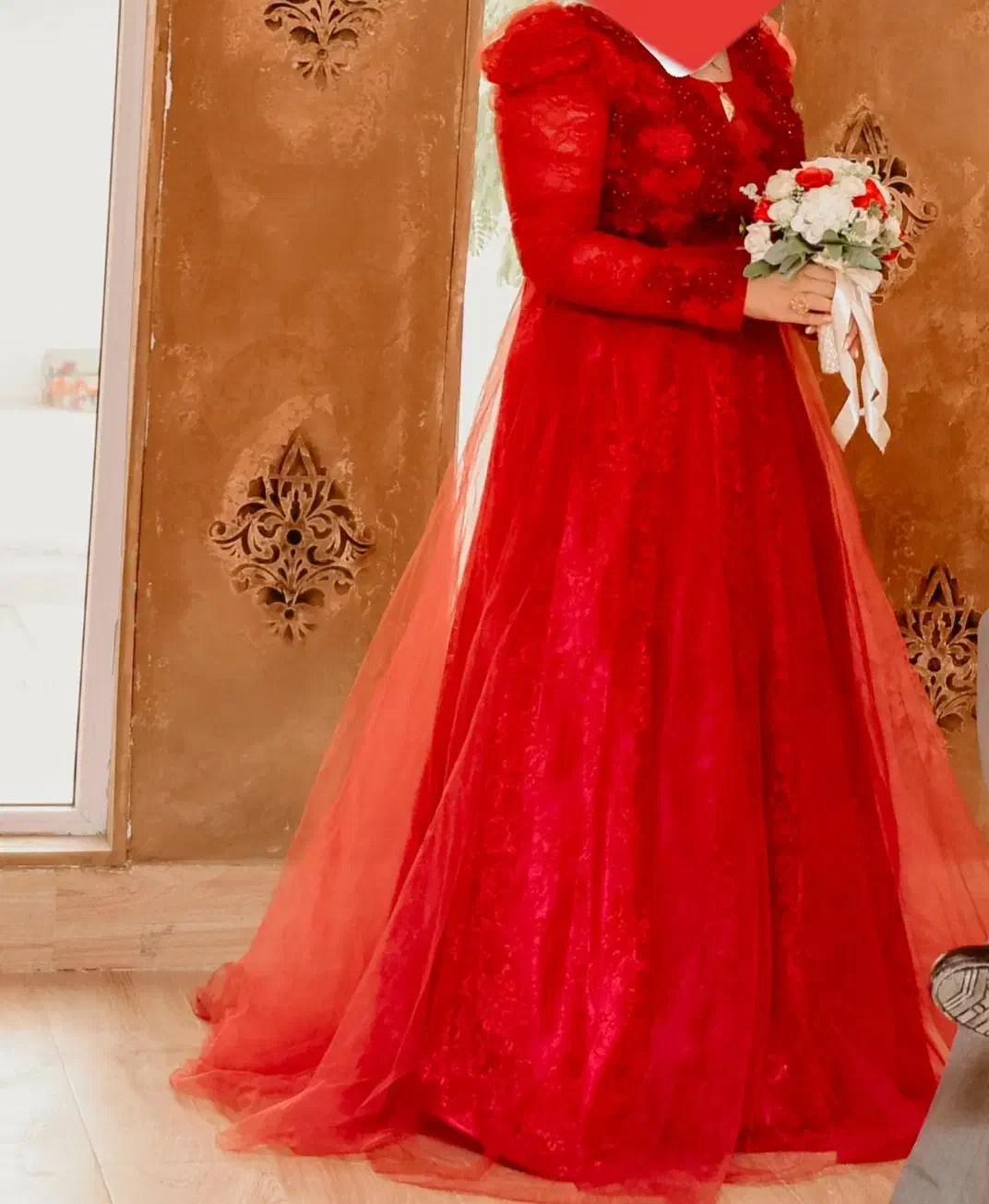 لباس عروس عقدی(تورکارشده) و مناسب جشنهای خاص|لباس|بوشهر, |دیوار