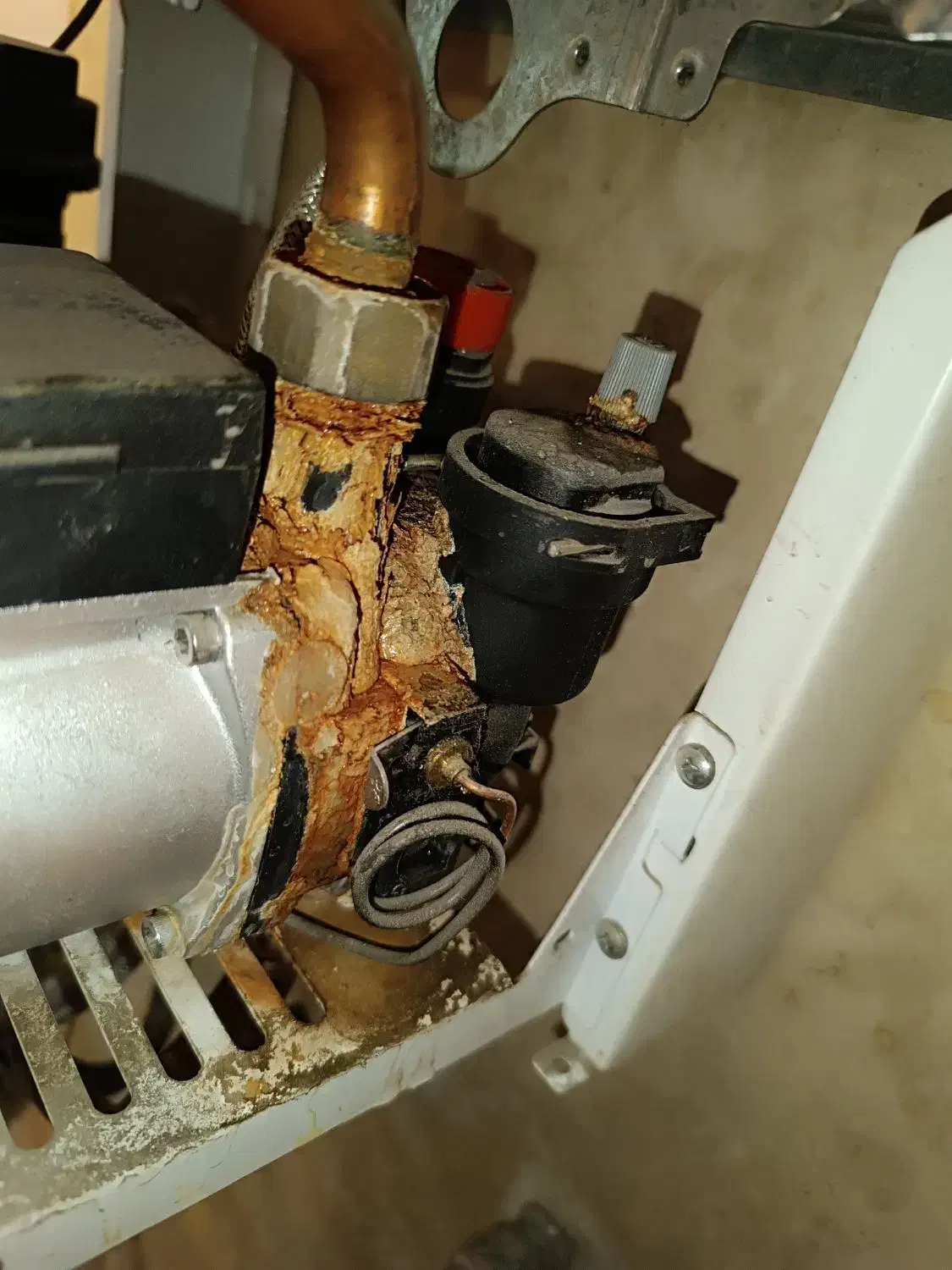 تعمیرکار سرویسکار پکیج یخچال ساید پونک باغ فیض|خدمات پیشه و مهارت|تهران, سردارجنگل|دیوار