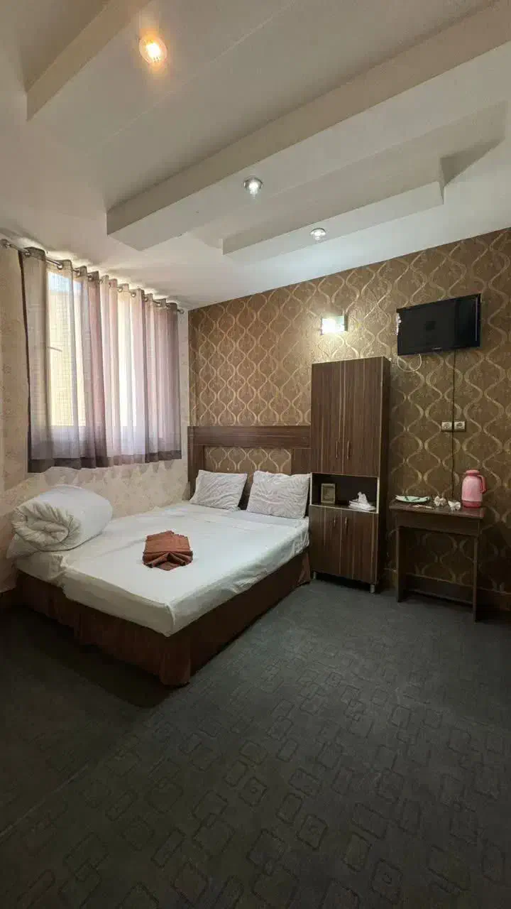 تور مشهد قیمت مناسب|تور و چارتر|قزوین, |دیوار