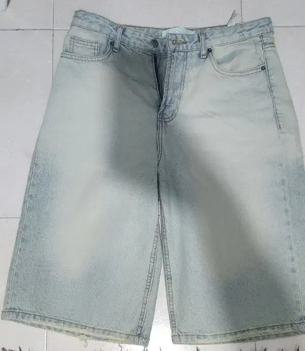 شلوارک واید|لباس|اصفهان, جلفا|دیوار