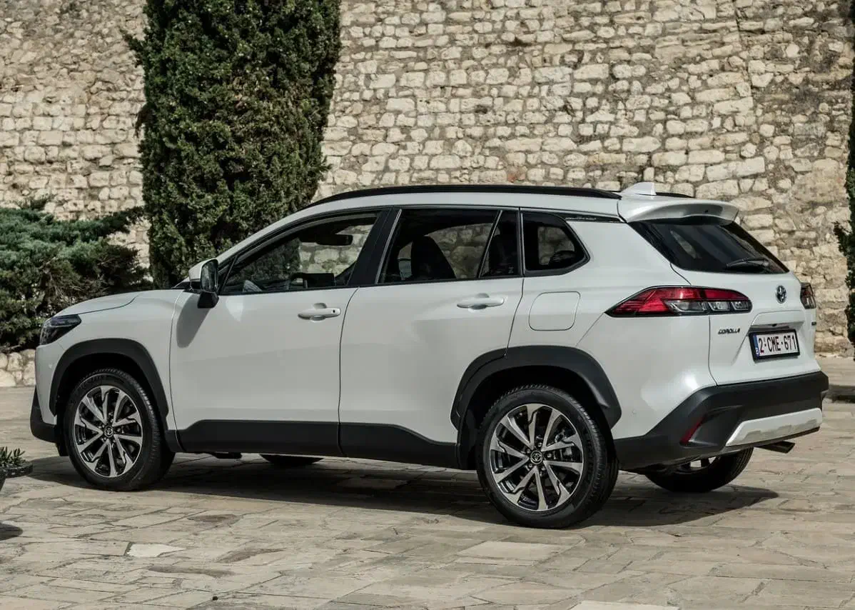 تویوتا کرولا کراس هیبرید|خودرو سواری و وانت|تهران, تهرانپارس غربی|دیوار