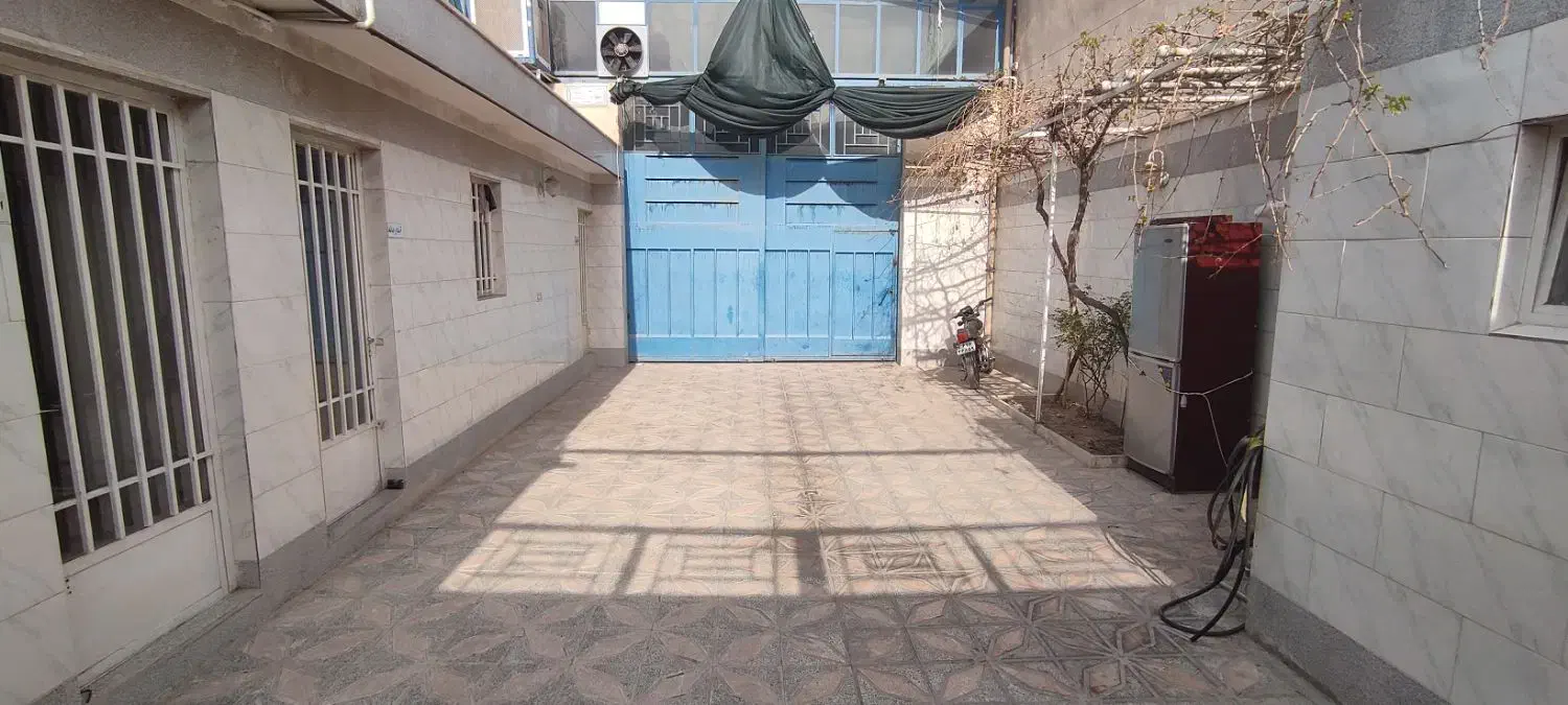 سوله ۳۵۰ متری برای اجاره|اجارهٔ دفتر صنعتی، کشاورزی، تجاری|خمینیشهر, |دیوار