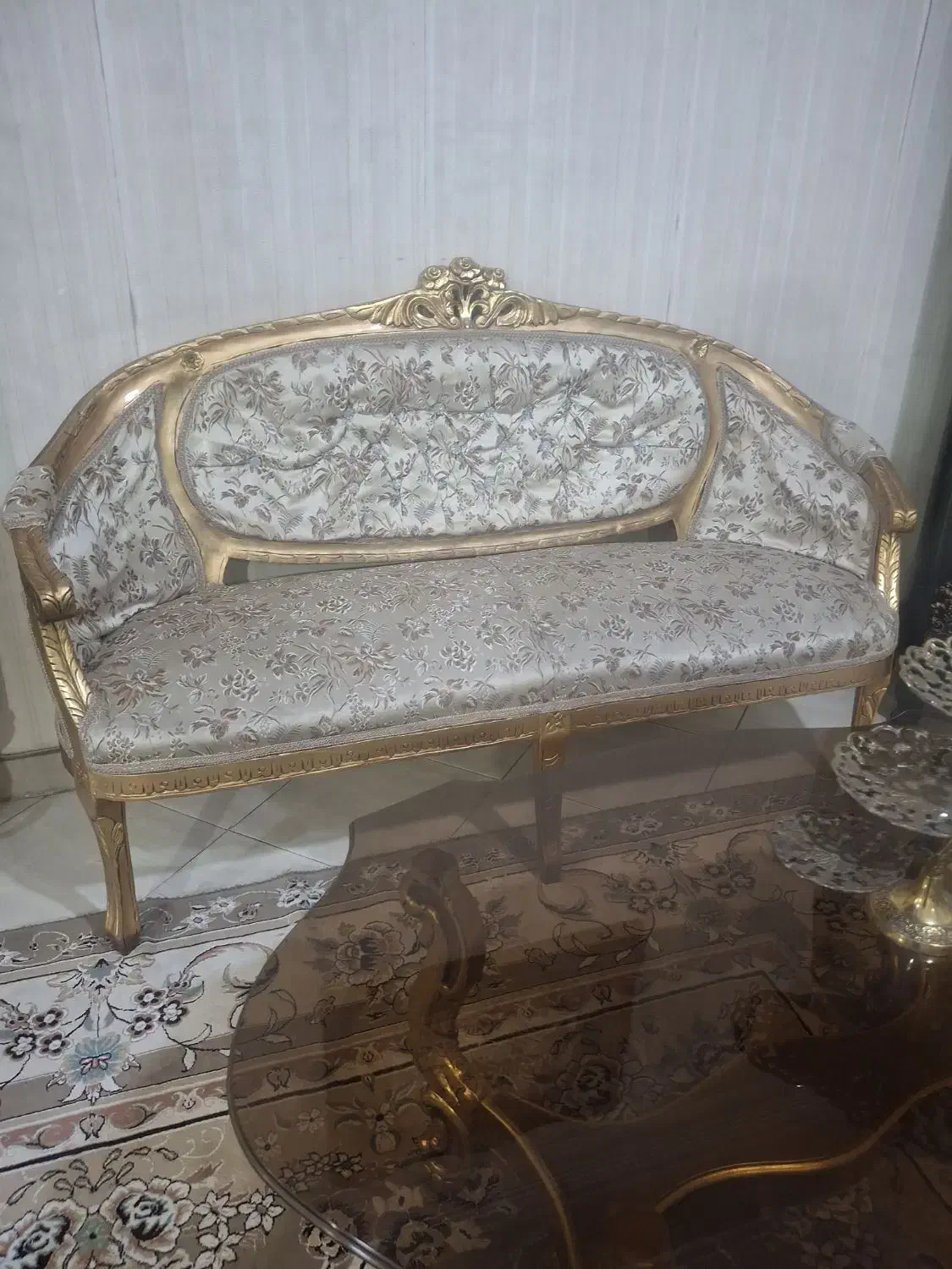 مبل سلطنتی هفت نفره|مبلمان خانگی و میز عسلی|ورامین, خیر آباد|دیوار