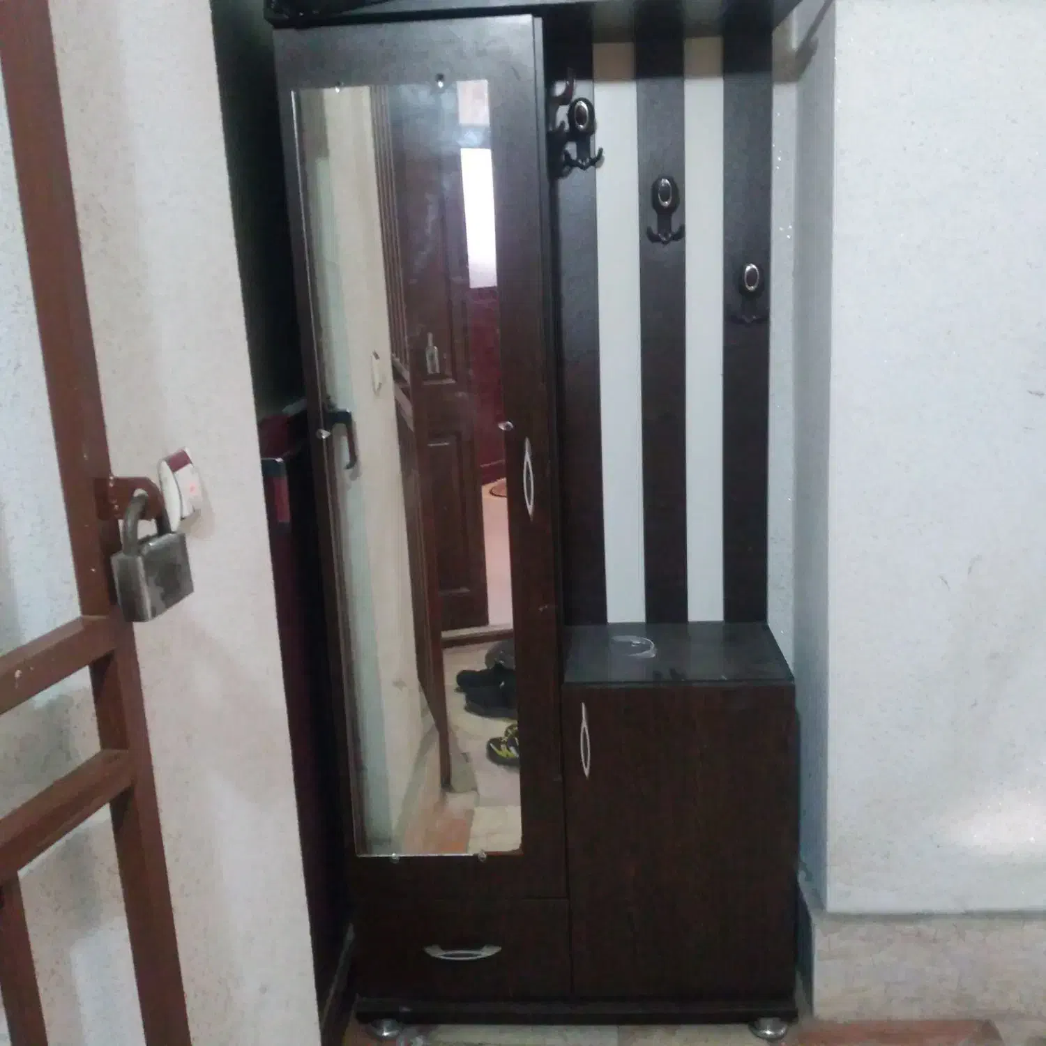 فروش لوازم خانگی ام دی اف دست دوم|میز تلویزیون|بابلسر, |دیوار