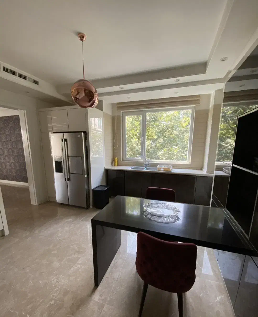 150 مترسعادت آباد/3 خواب / زیر قیمت منطقه