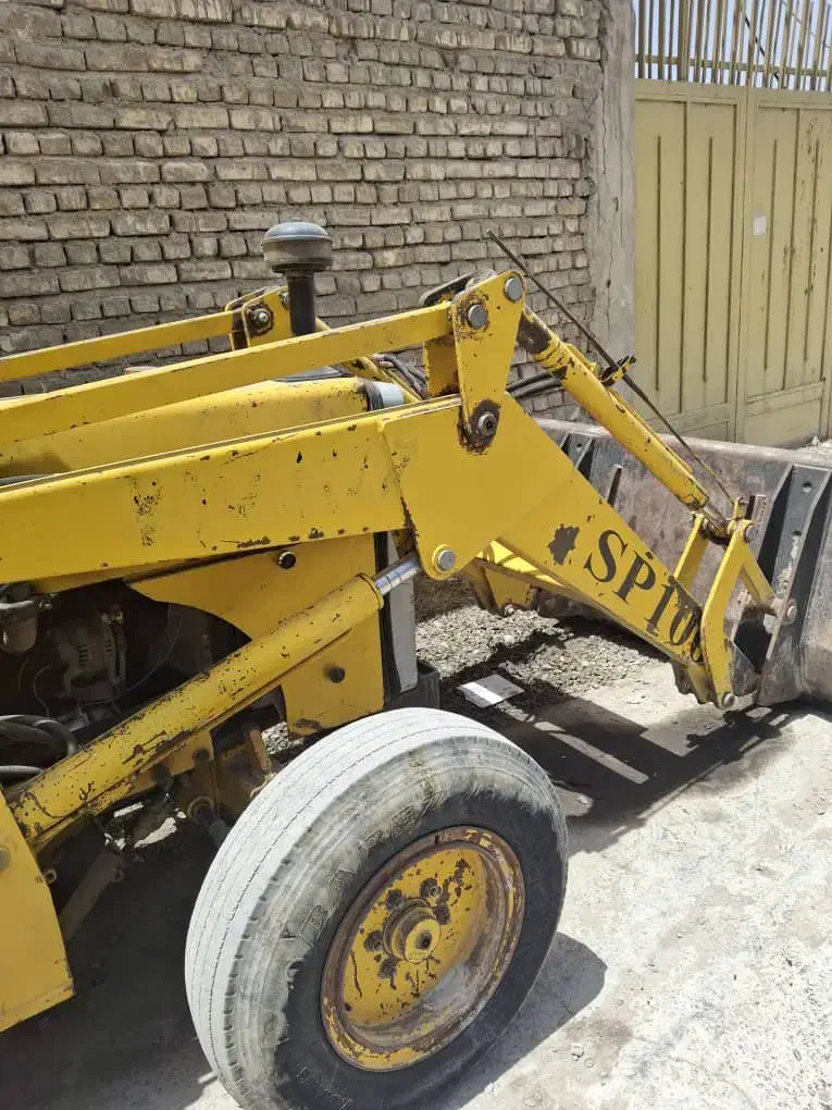 بگهوسنوپارس۱۰۰فنی سالم اماده کار مدل ۸۶|خودرو سنگین|ابریشم, |دیوار