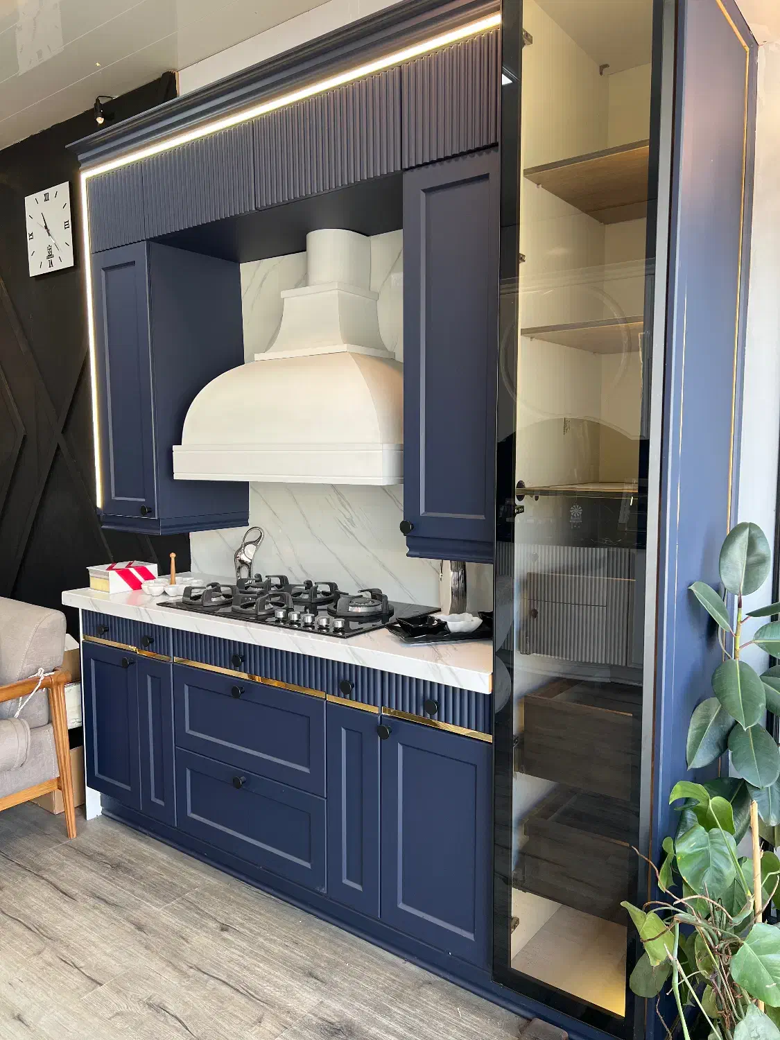 اجرای انواع کابینت و کمد دیواری نقد و اقساط|خدمات پیشه و مهارت|قائم‌شهر, |دیوار