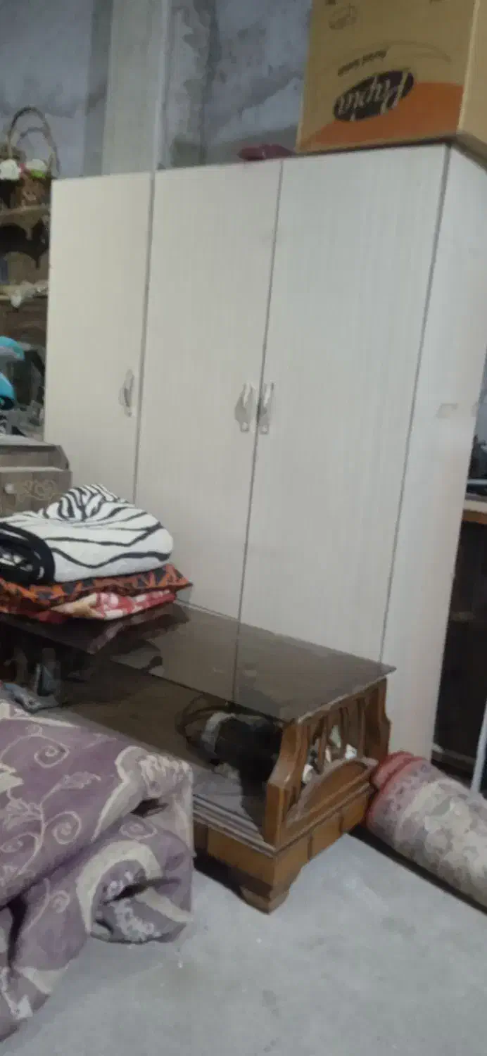 کمددرحدنوامدی اف سه درسالم|جاکفشی، کمد، دراور|درگهان, |دیوار