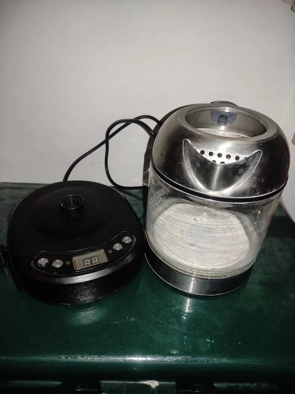 کتری برقی|سماور، چایساز، قهوهساز|طرقبه, |دیوار