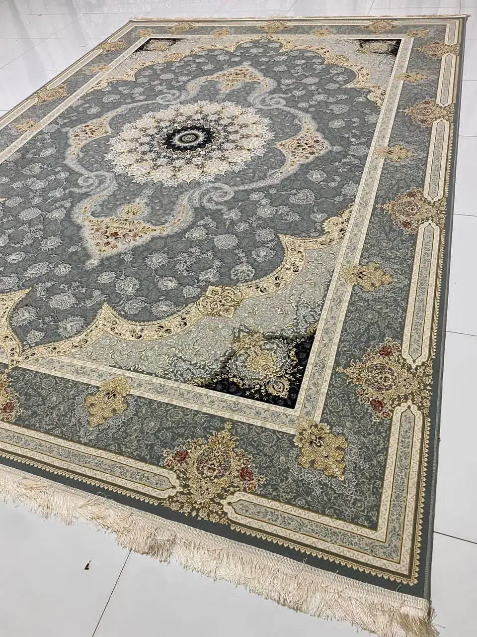 فرش مقاوم و خوش‌نقش++ انتخابی ماندگار برای خانه|فرش|دزفول, |دیوار