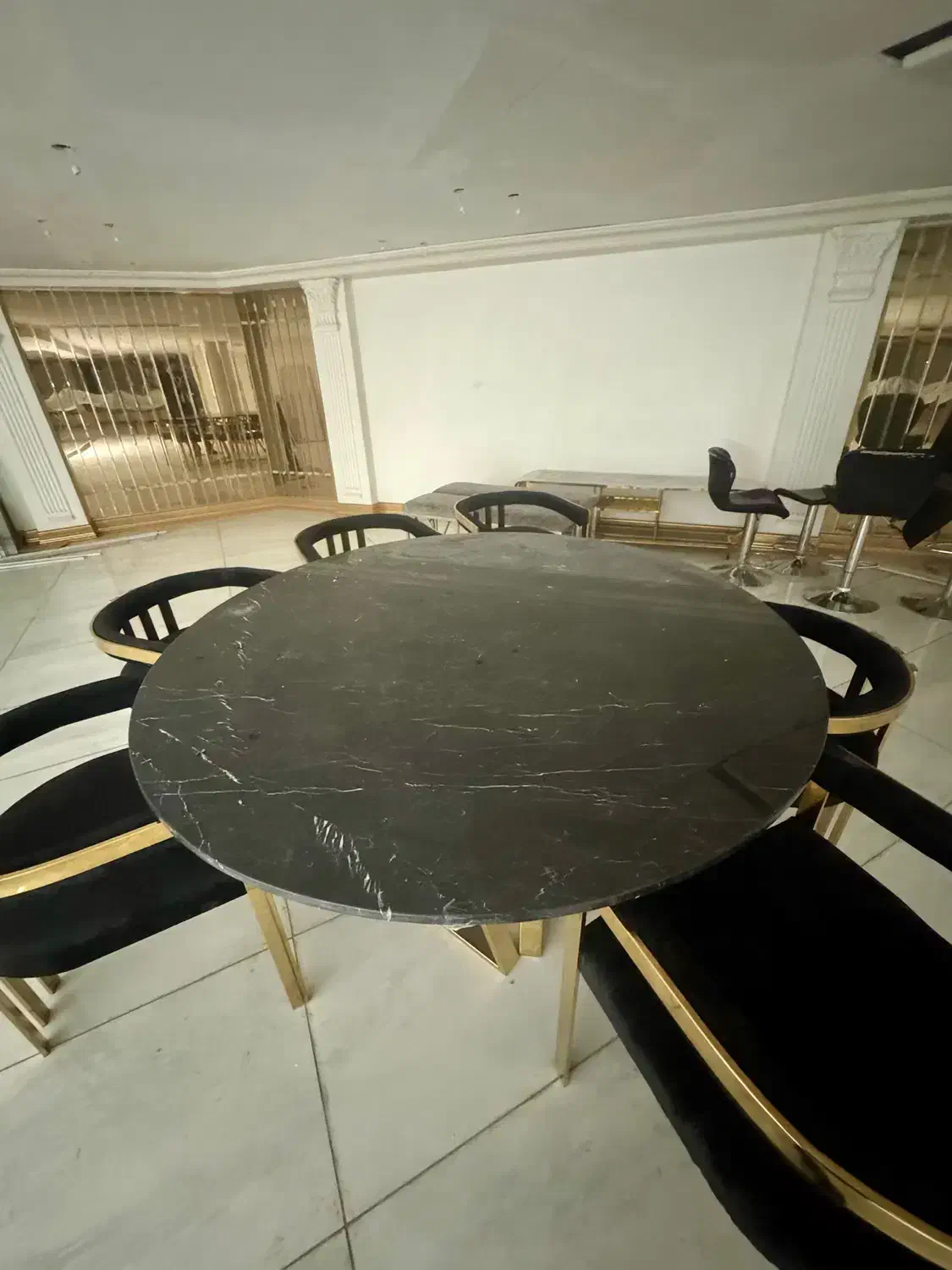 میز و صندلی استیل ۶ نفره صفحه سنگ|میز و صندلی غذاخوری|اصفهان, جلفا|دیوار