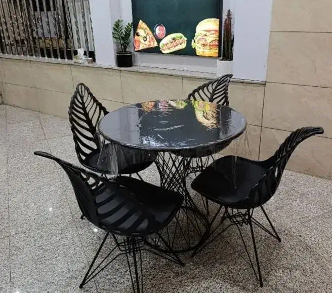 میز غذاخوری|میز و صندلی غذاخوری|گرگان, |دیوار