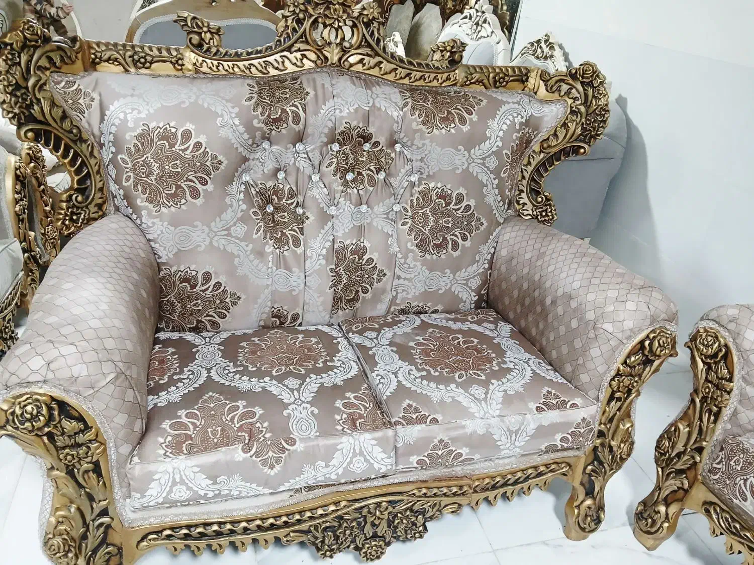 مبل سلطنتی ، کلاسیک|مبلمان خانگی و میز عسلی|کوهدشت, |دیوار