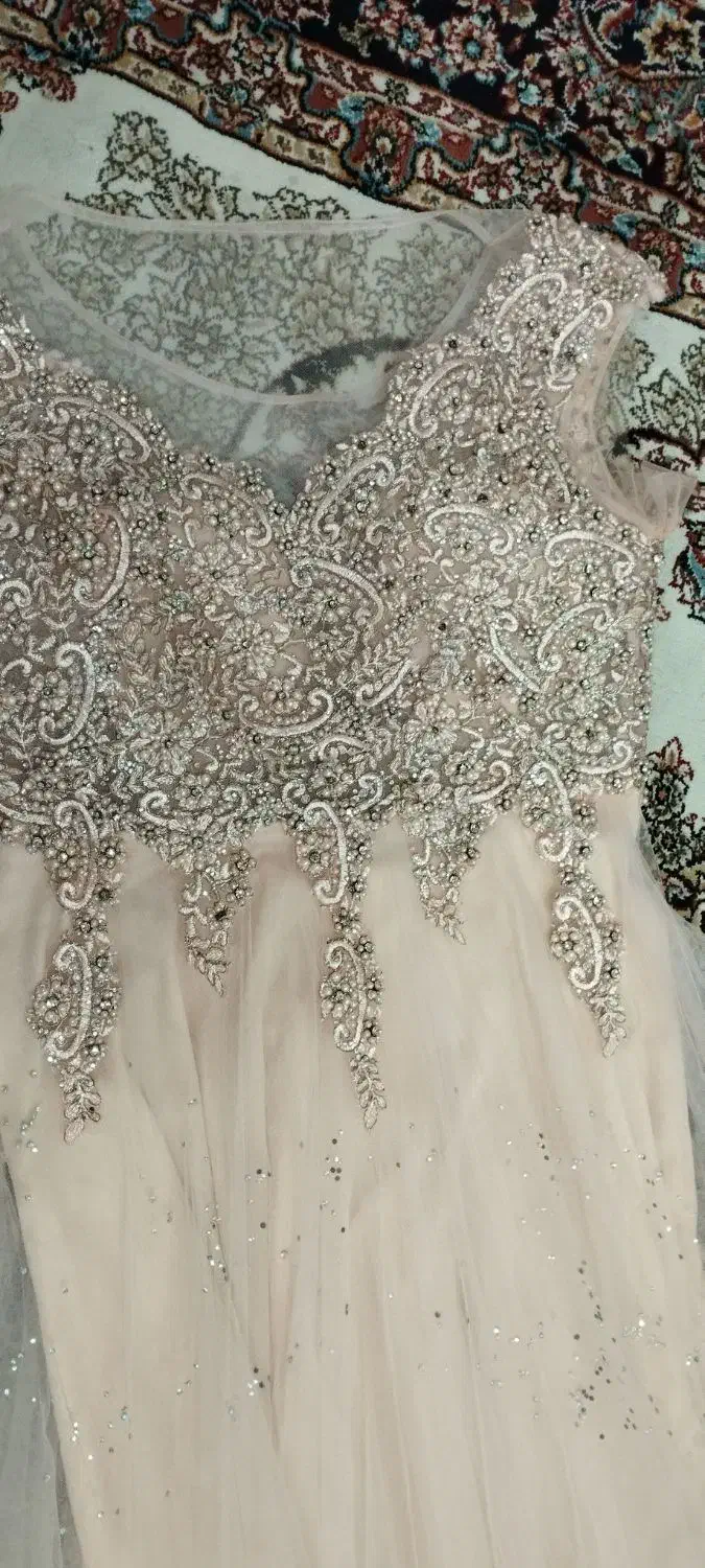 لباس مجلسی سنگ دوزی|لباس|رشت, کوی جام جم|دیوار