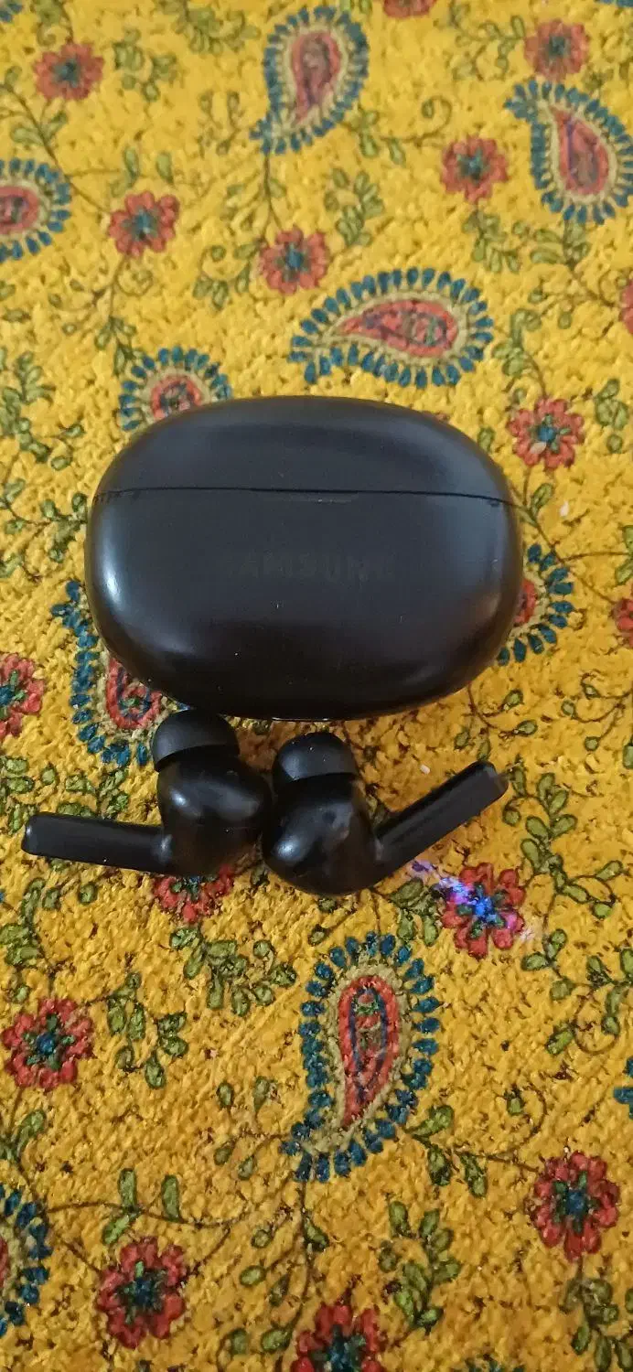 ایرپاد|لوازم جانبی موبایل و تبلت|ابریشم, |دیوار