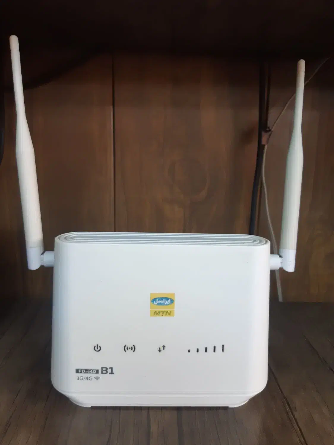 مودم سیم کارتی خور انلاک یوتل|مودم و تجهیزات شبکه|تهران, یافت‌آباد|دیوار