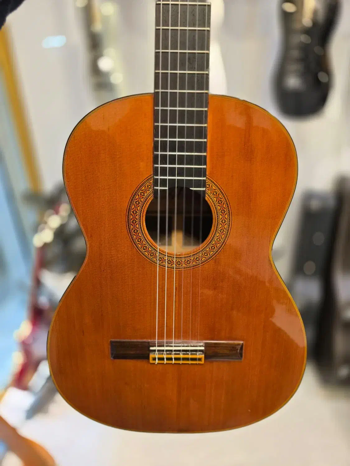 گیتار کلاسیک ژاپنی|گیتار، بیس، امپلیفایر|تهران, بهجتآباد|دیوار