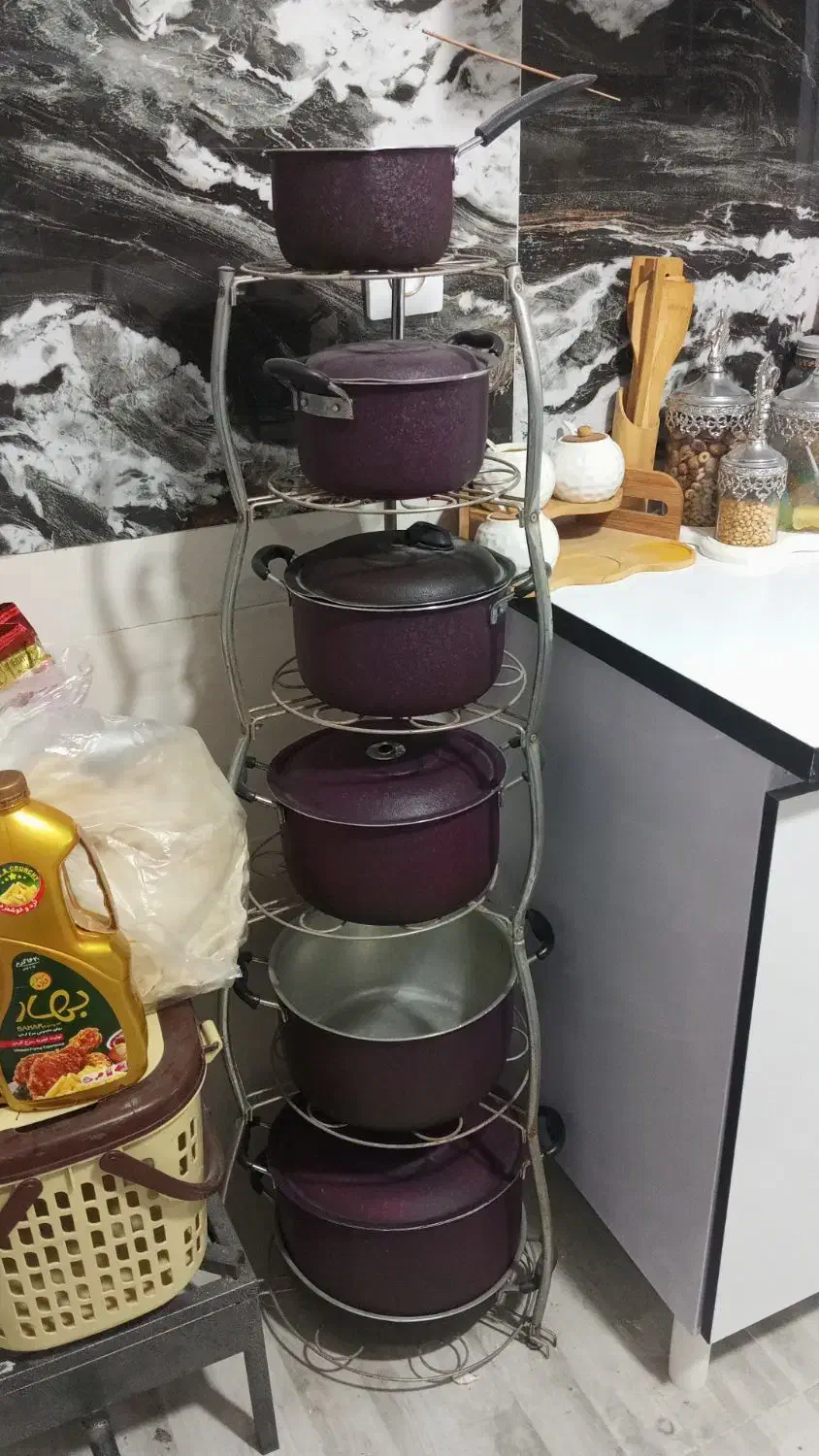 قابلمه نسوز و چدن|ظروف پخت‌وپز|شیراز, کرونی(خاتونک)|دیوار