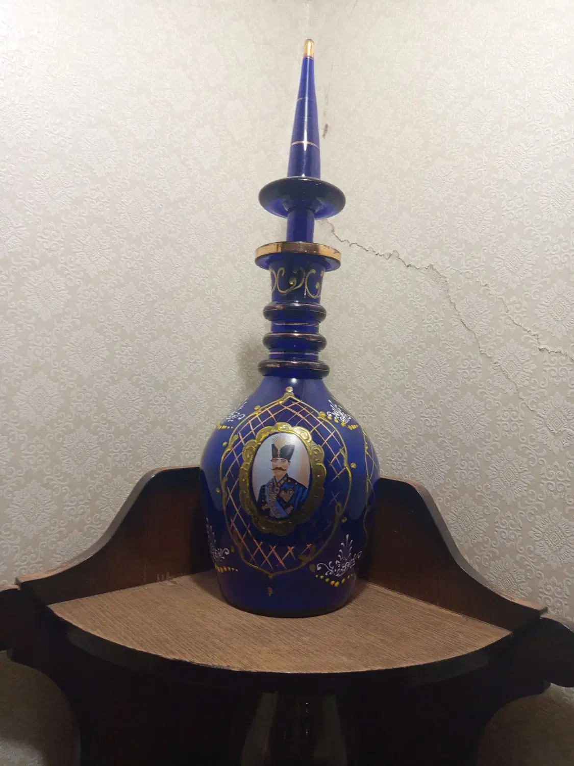 تنگ نیزه ای شاه عباسی طلا کوب|کلکسیون اشیاء عتیقه|ابهر, |دیوار