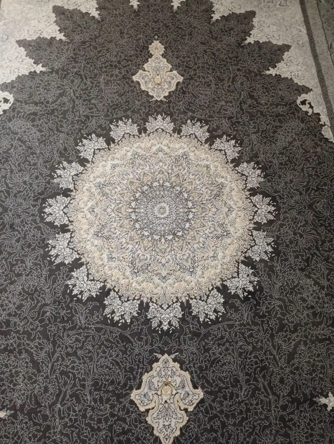 دو عدد فرش ۶متری|فرش|رودهن, |دیوار