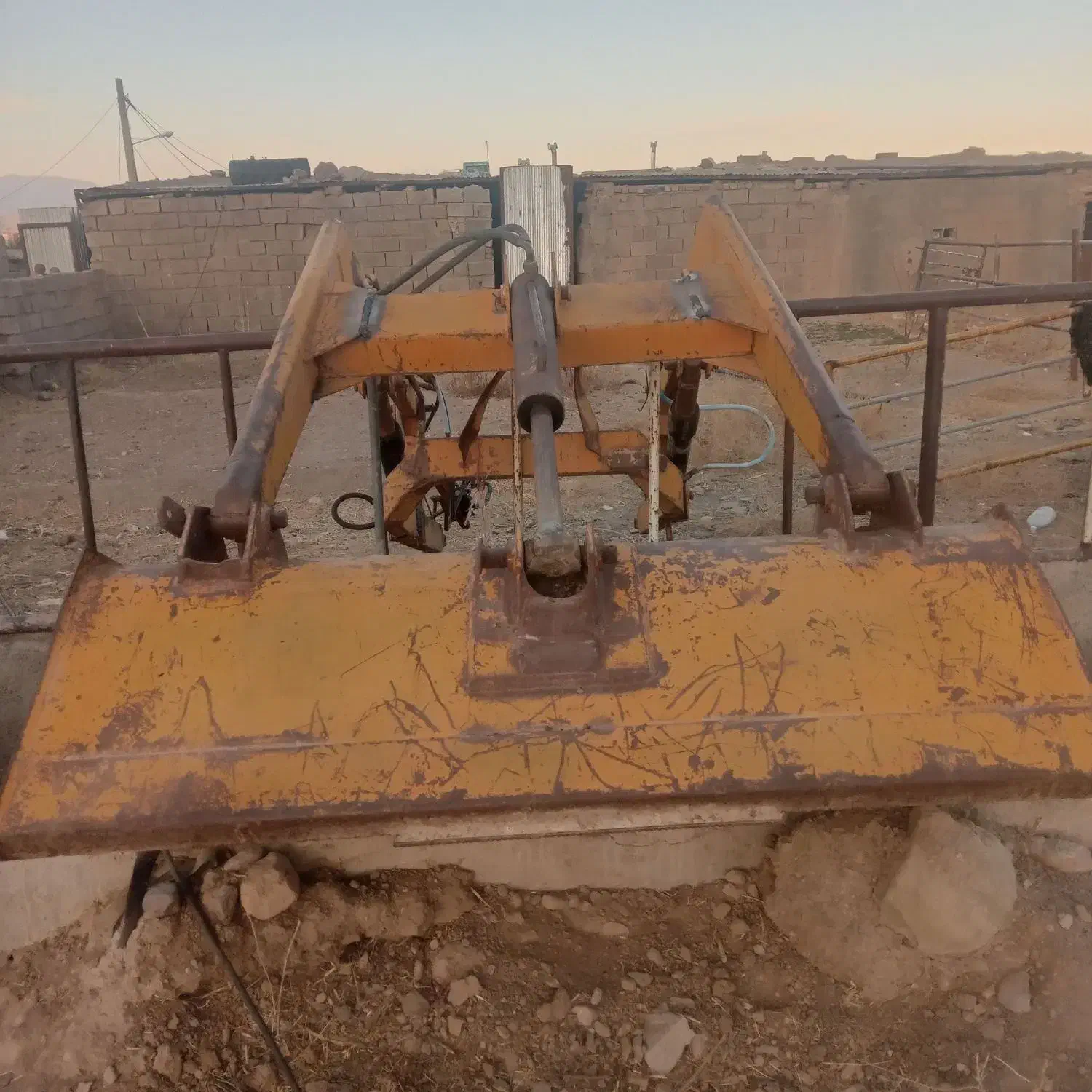 بیل تراکتور فراکسون|ماشینآلات صنعتی|باخزر, |دیوار