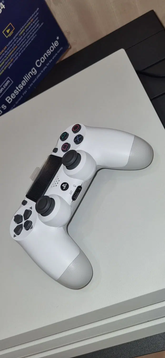 PS4 PRO سفید|کنسول، بازی ویدئویی و آنلاین|تهران, اراضی عباس آباد|دیوار