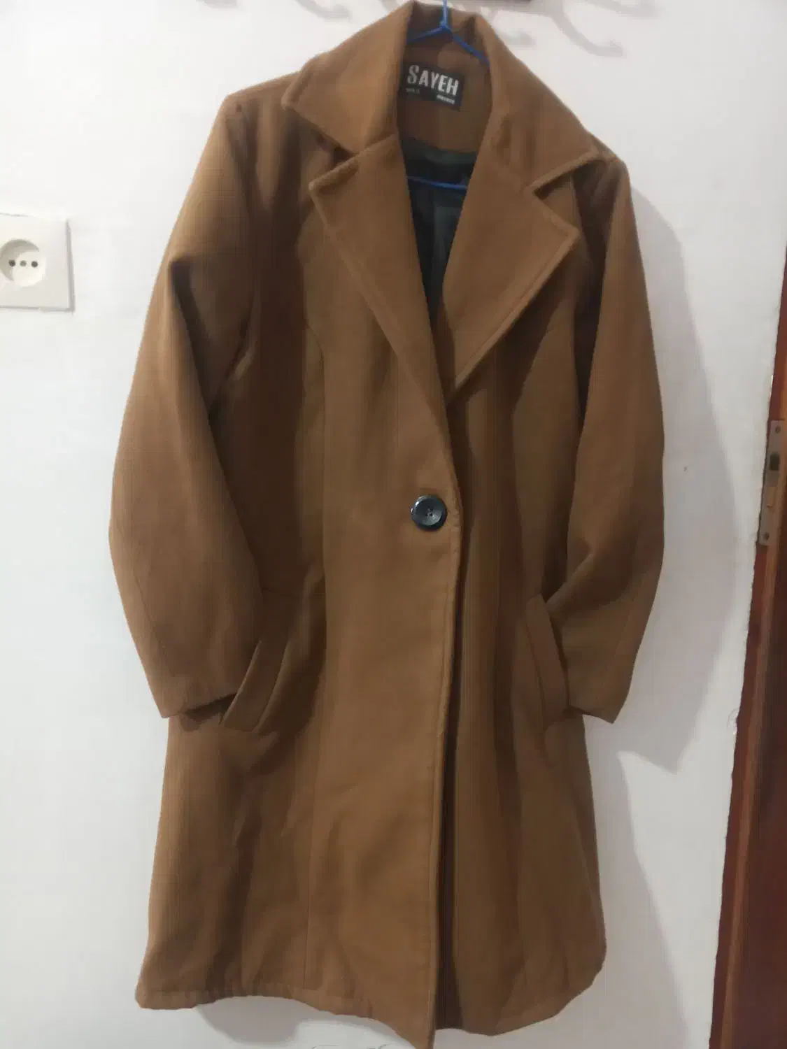 پالتوزمستانی|لباس|گرمسار, |دیوار