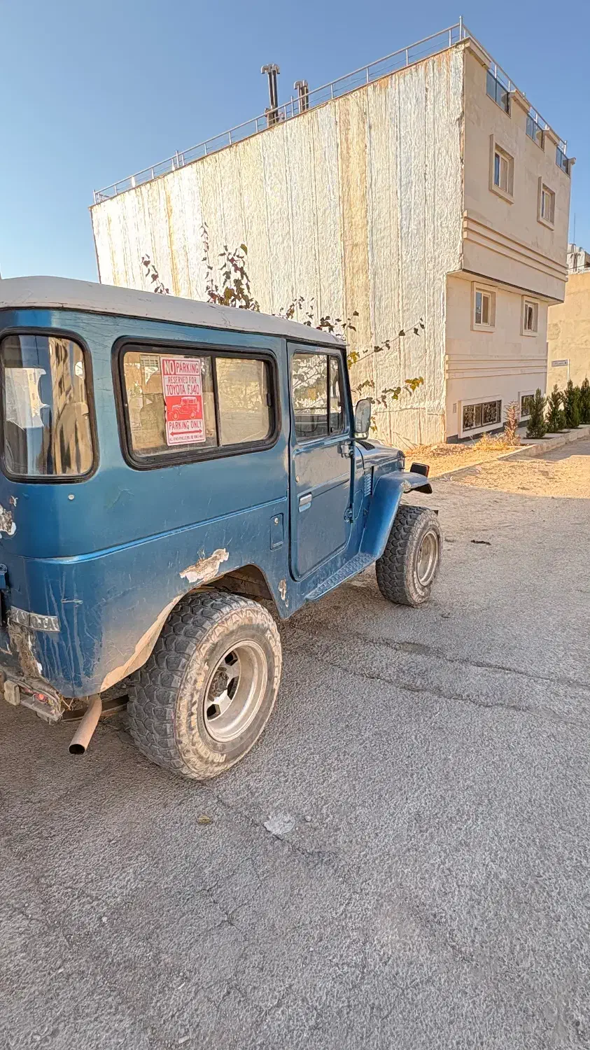 تویوتا دو اف|خودرو سواری و وانت|صدرا-فارس, فاز ۱|دیوار