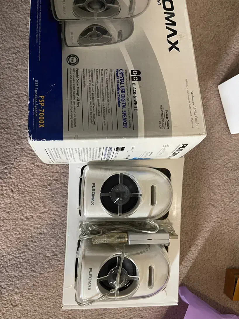 اسپیکر(بلندگو)|سیستم صوتی خانگی|شیراز, فرهنگ شهر|دیوار