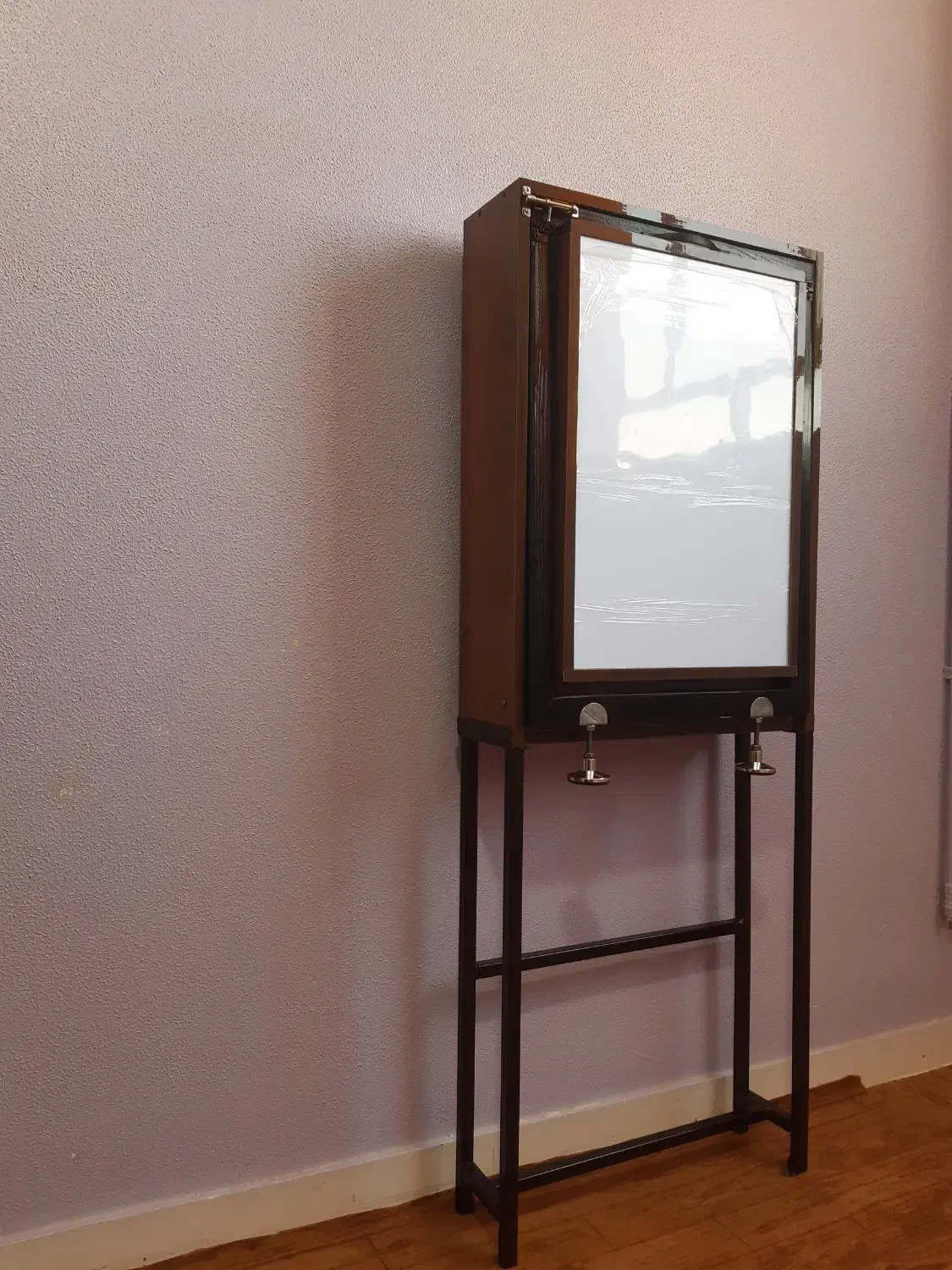 میز تا شو|میز و صندلی غذاخوری|شاهین‌شهر, عطار|دیوار